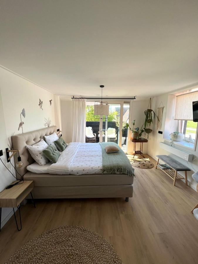 By Mosk Bed & Breakfast Engelum ภายนอก รูปภาพ