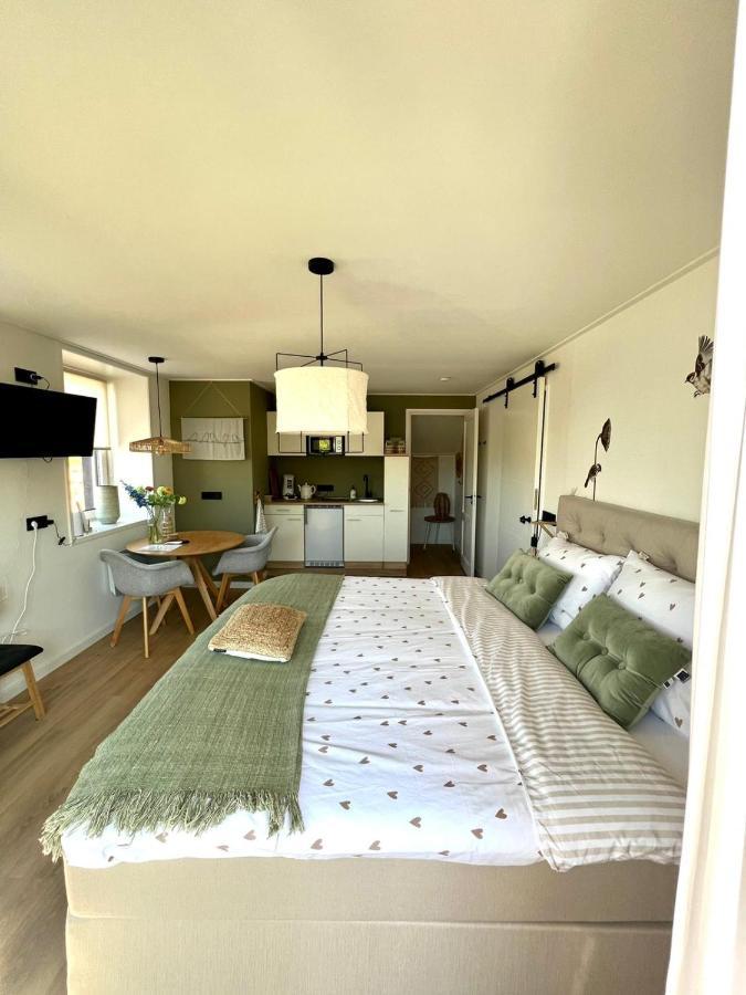 By Mosk Bed & Breakfast Engelum ภายนอก รูปภาพ